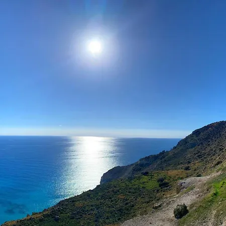 Crowne Plaza By Ihg 4*