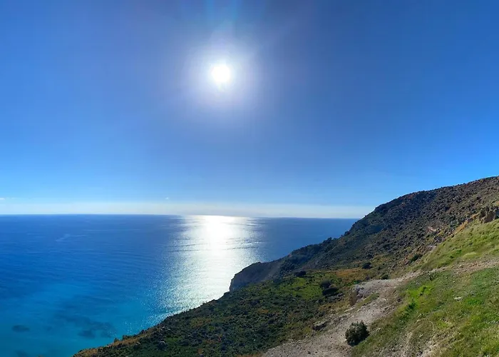 Crowne Plaza By Ihg 4*