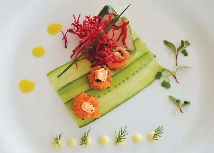 Crowne Plaza By Ihg Hotel