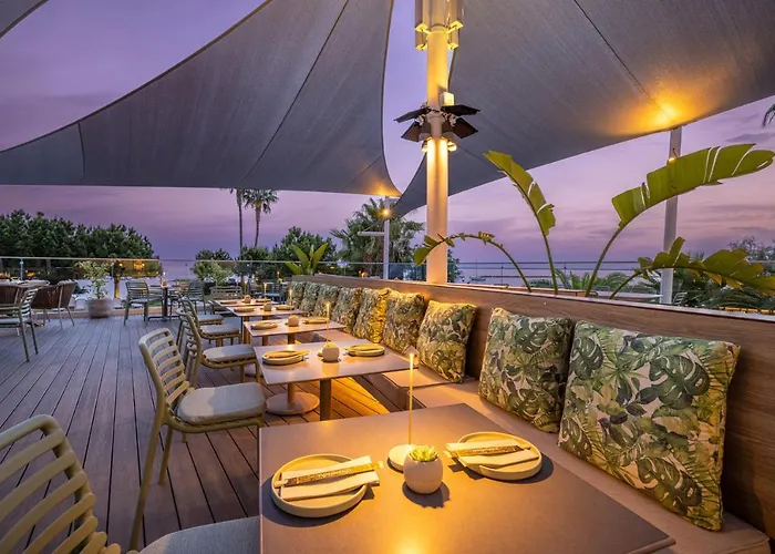 Hotel Crowne Plaza By Ihg Limassol