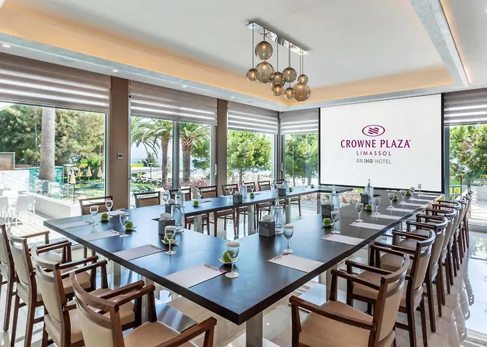 Crowne Plaza By Ihg Limassol