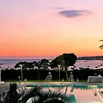 Hotel Crowne Plaza By Ihg 4*