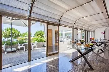 Crowne Plaza By Ihg 4* Limassol