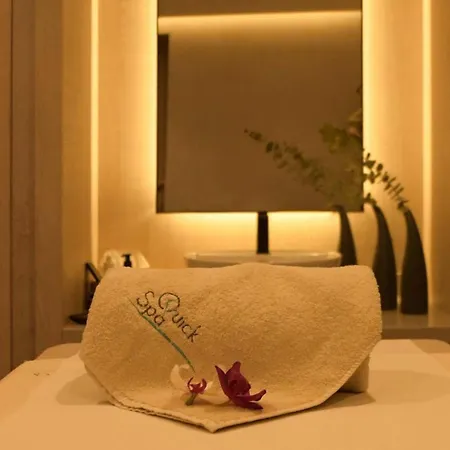 Hotel Crowne Plaza By Ihg Limassol