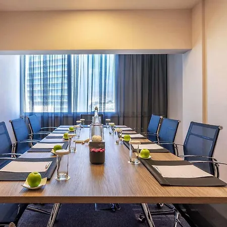 Crowne Plaza By Ihg 4*
