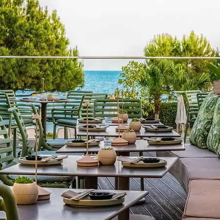 Crowne Plaza By Ihg 4* Limasol