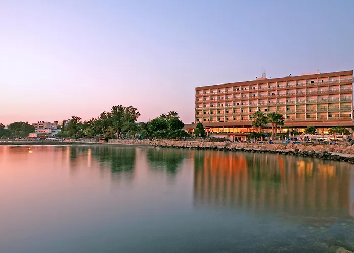 Crowne Plaza By Ihg Limasol