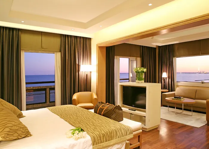 Otel Crowne Plaza By Ihg