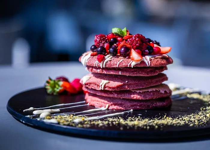 ホテル クラウンプラザ リマソル 4*