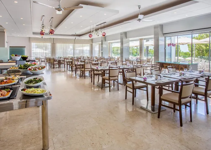 Crowne Plaza By Ihg 4* Λεμεσός