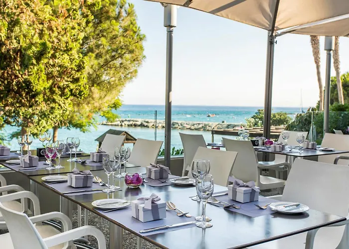 Ξενοδοχείο Crowne Plaza By Ihg 4*