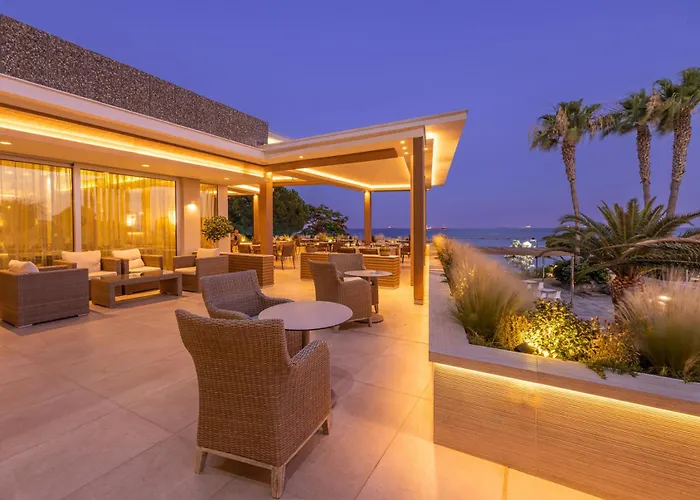 Ξενοδοχείο Crowne Plaza By Ihg 4*